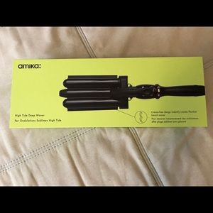 Amika high tide deep waver